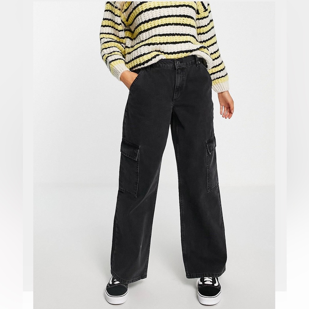 🐦‍⬛ ASOS DESIGN Cotton Blend Low Rise Cargo Jeans